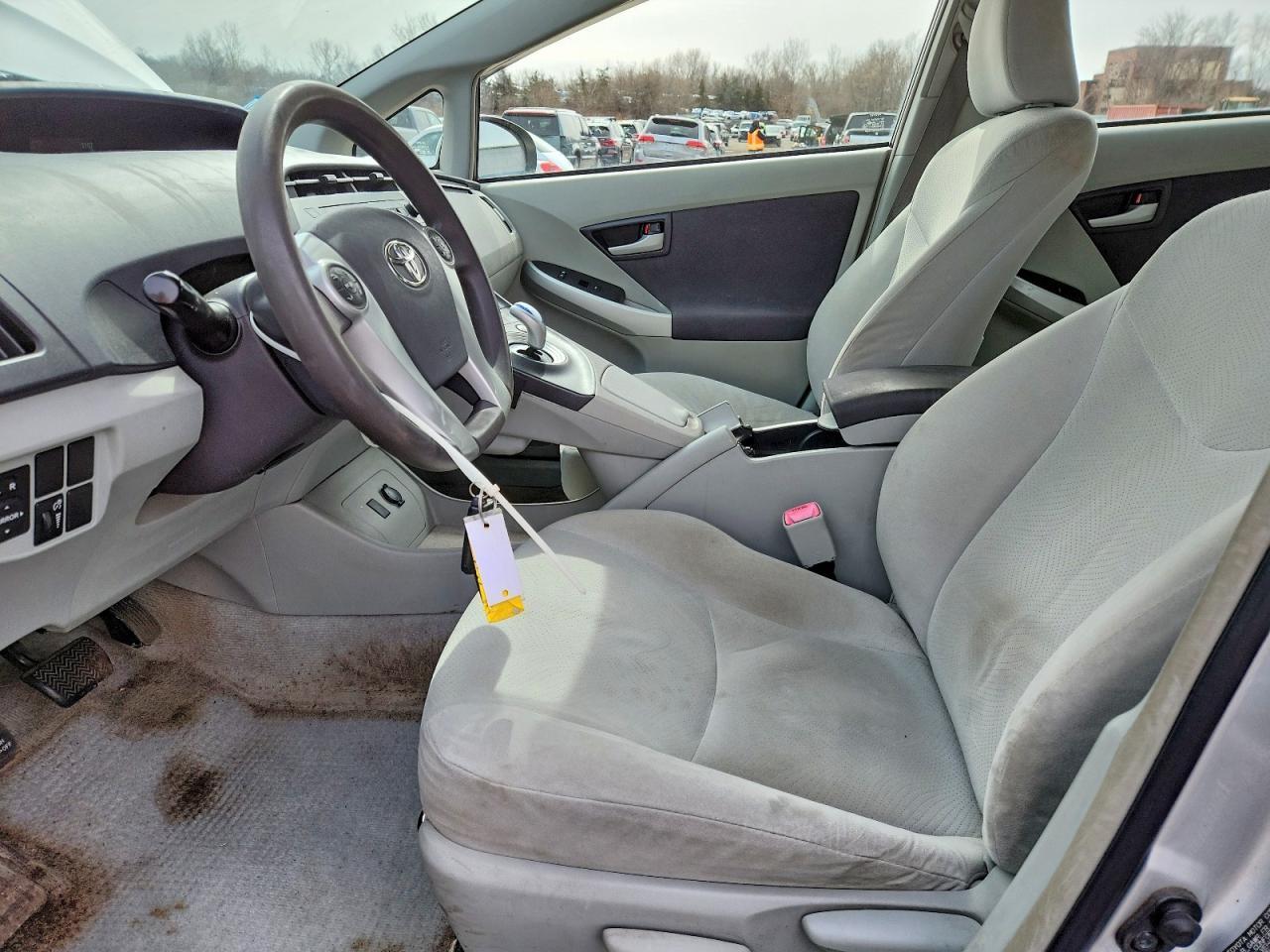 2011 TOYOTA PRIUS