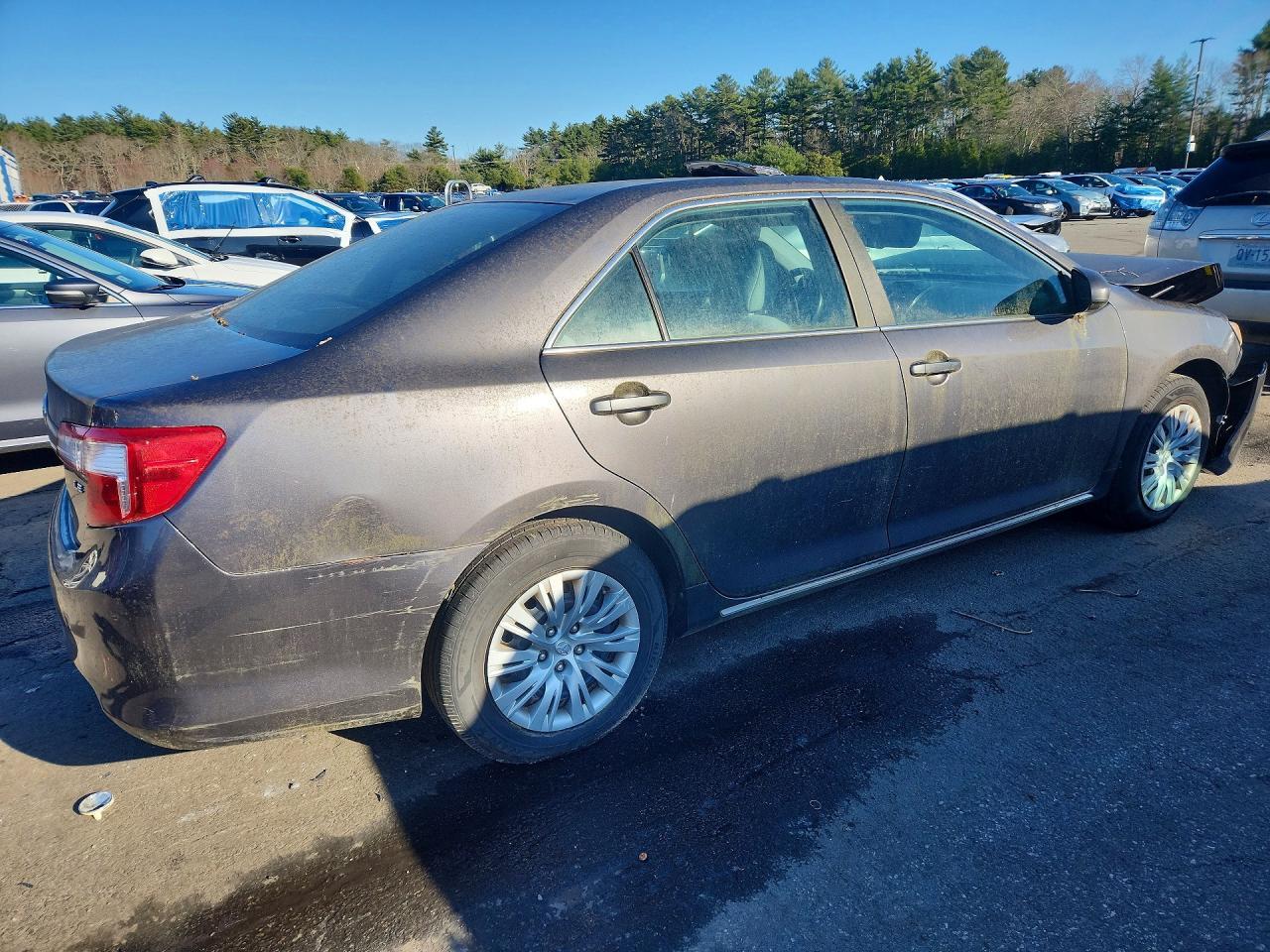2014 TOYOTA CAMRY