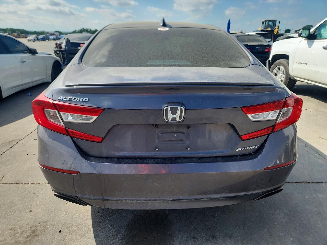 2018 HONDA ACCORD