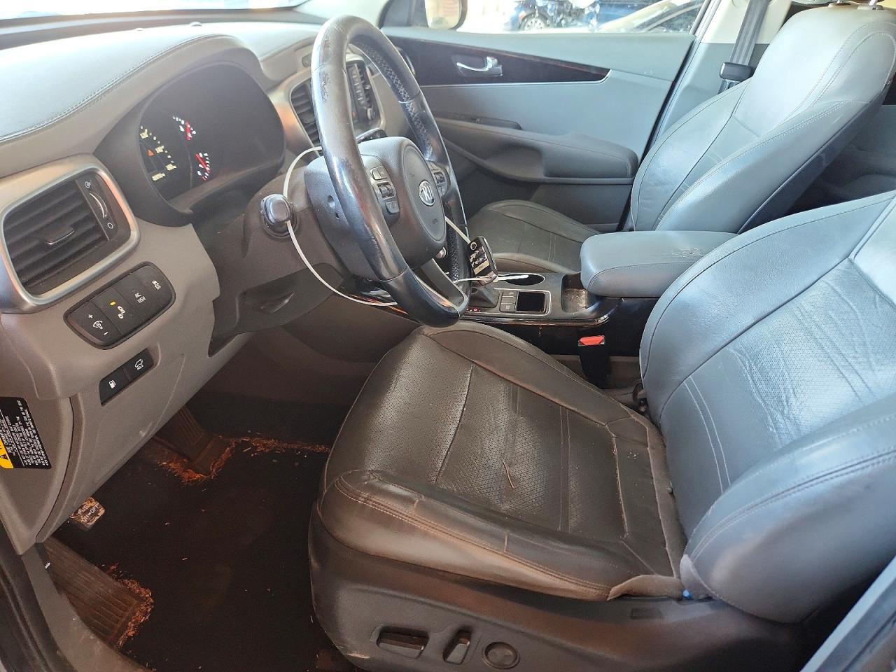 2016 KIA SORENTO