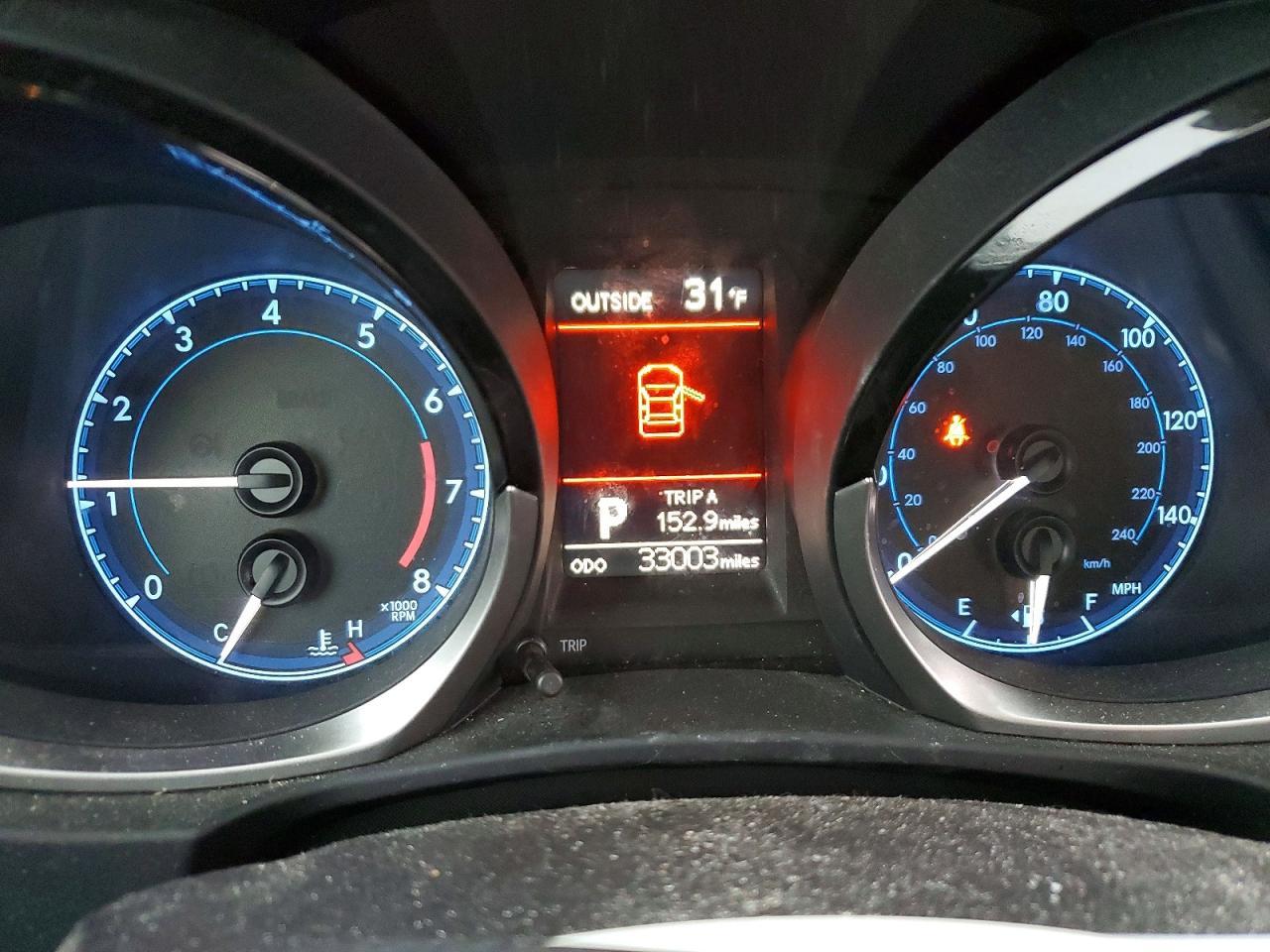 2015 TOYOTA COROLLA