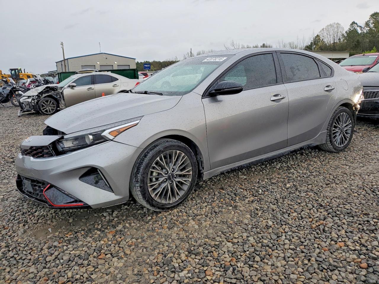 2024 KIA FORTE