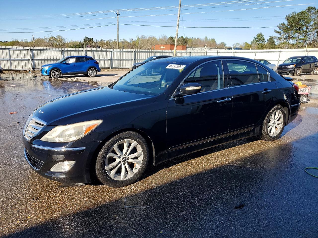 2012 HYUNDAI GENESIS