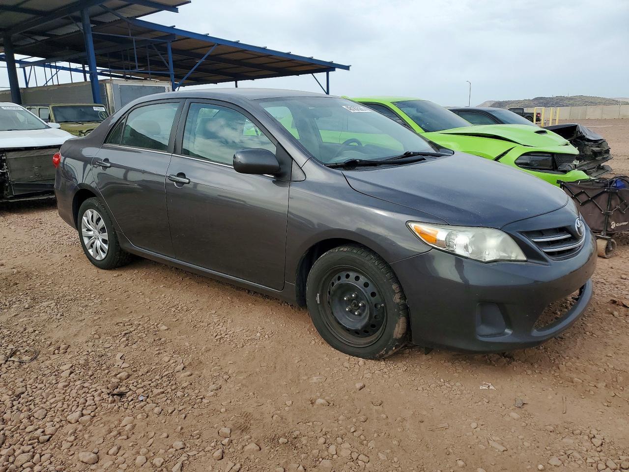 2013 TOYOTA COROLLA