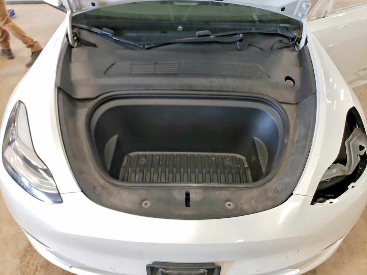 2020 TESLA MODEL Y