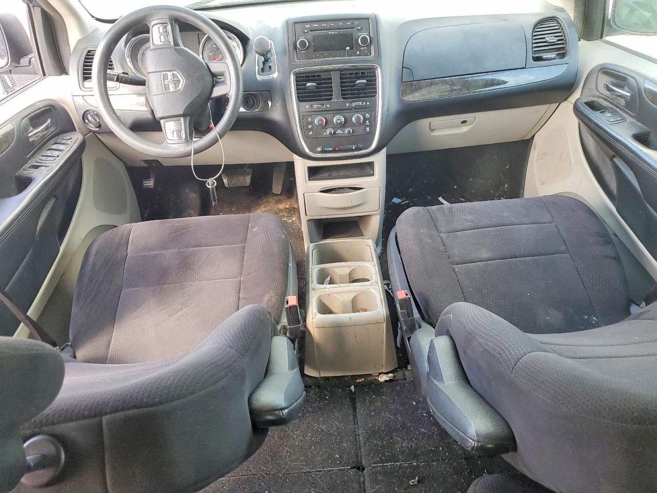 2011 DODGE GRAND CARAVAN