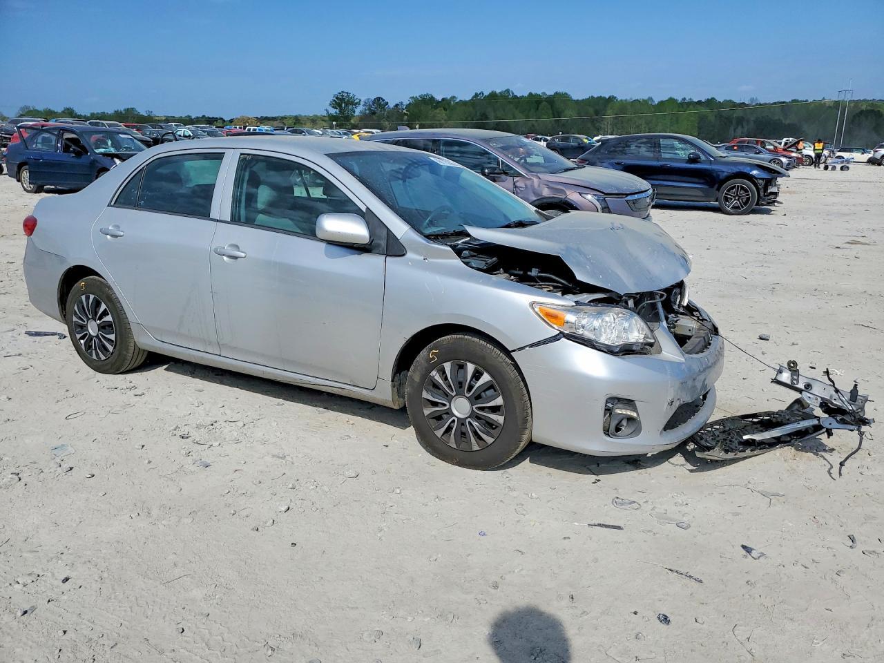 2013 TOYOTA COROLLA