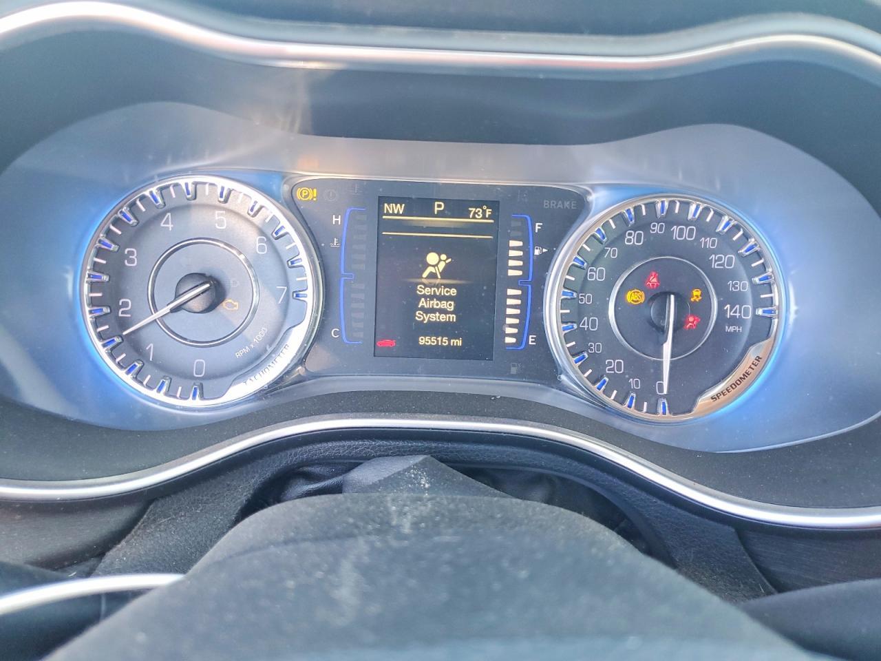 2016 CHRYSLER 200