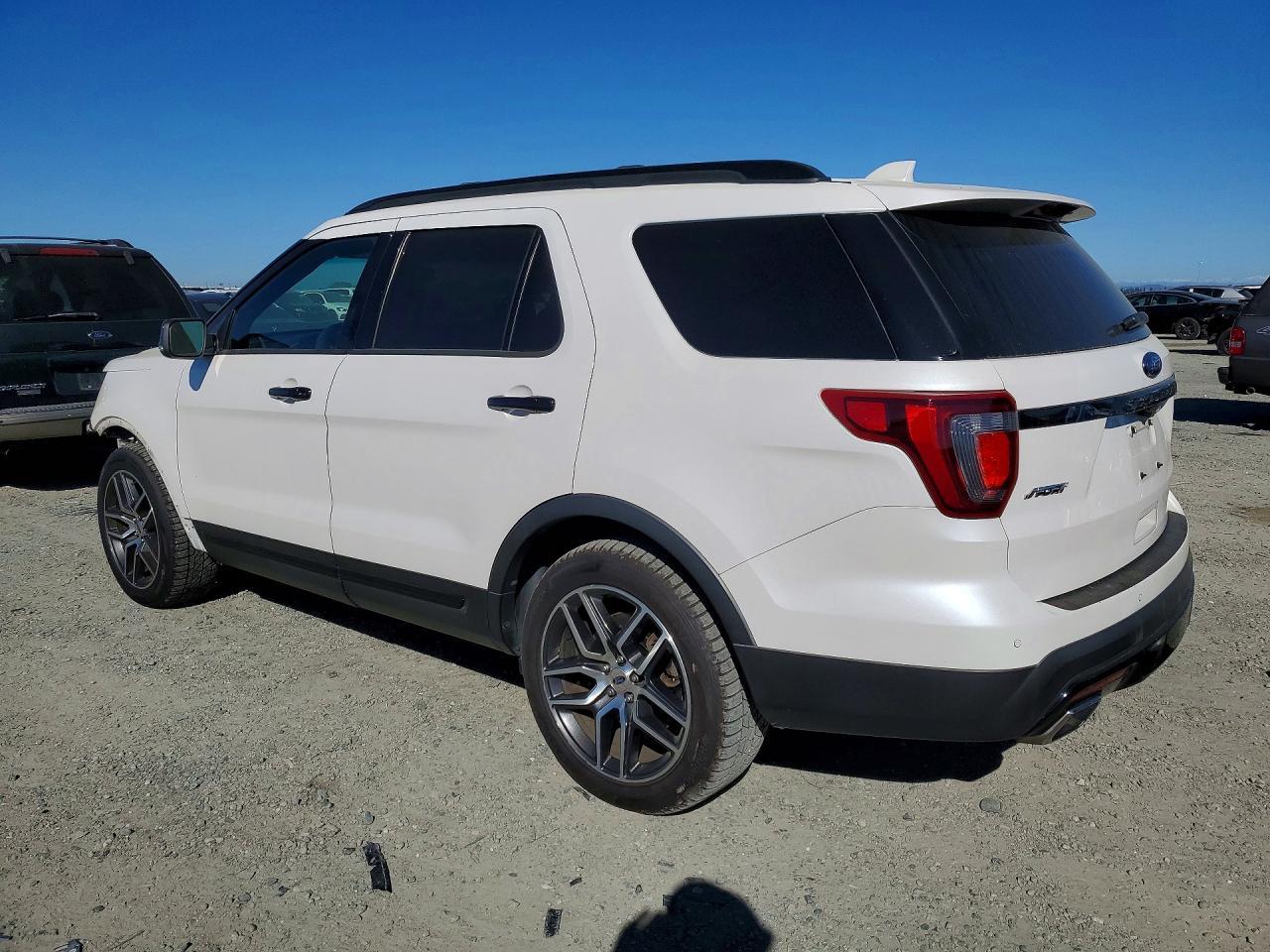 2017 FORD Explorer Sport Trac