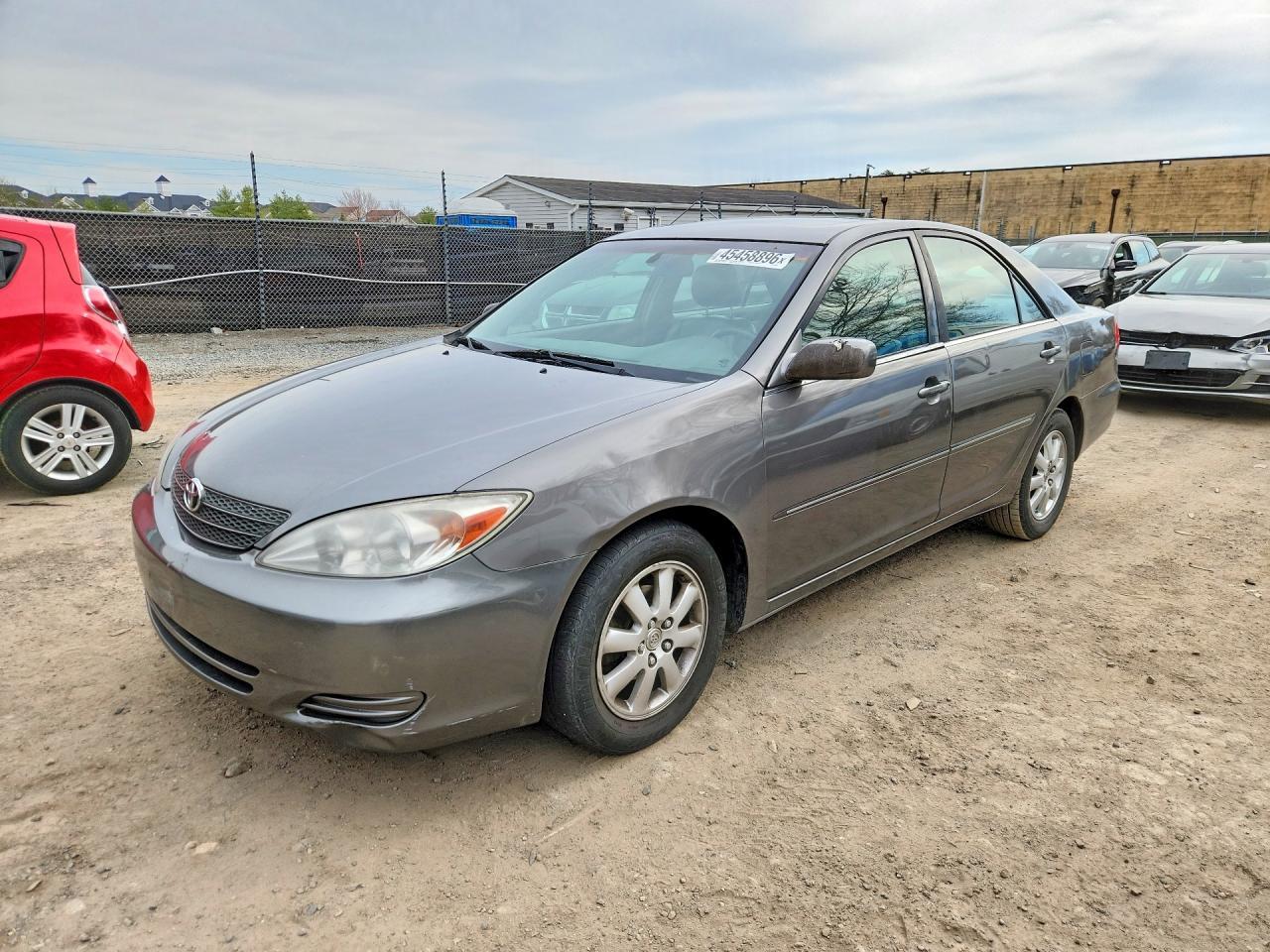 2002 TOYOTA CAMRY
