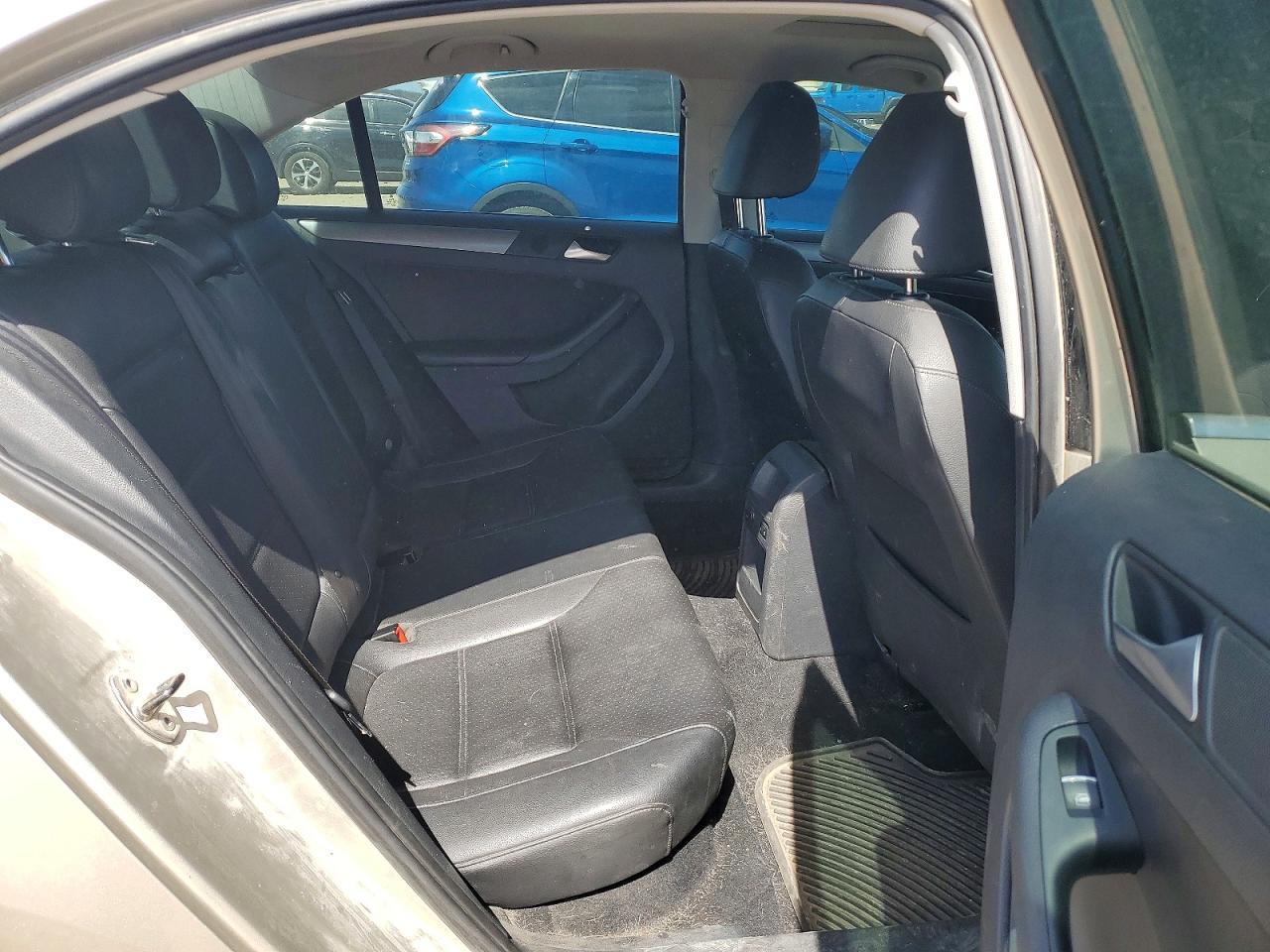2013 VOLKSWAGEN JETTA