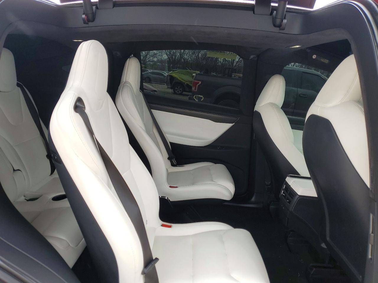 2020 TESLA MODEL X