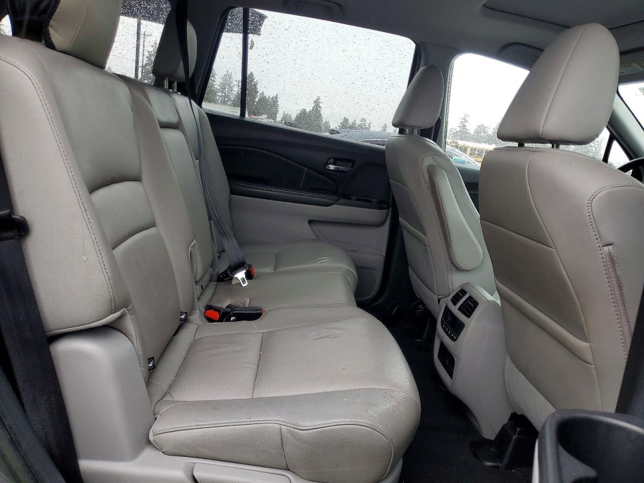 2016 HONDA PILOT