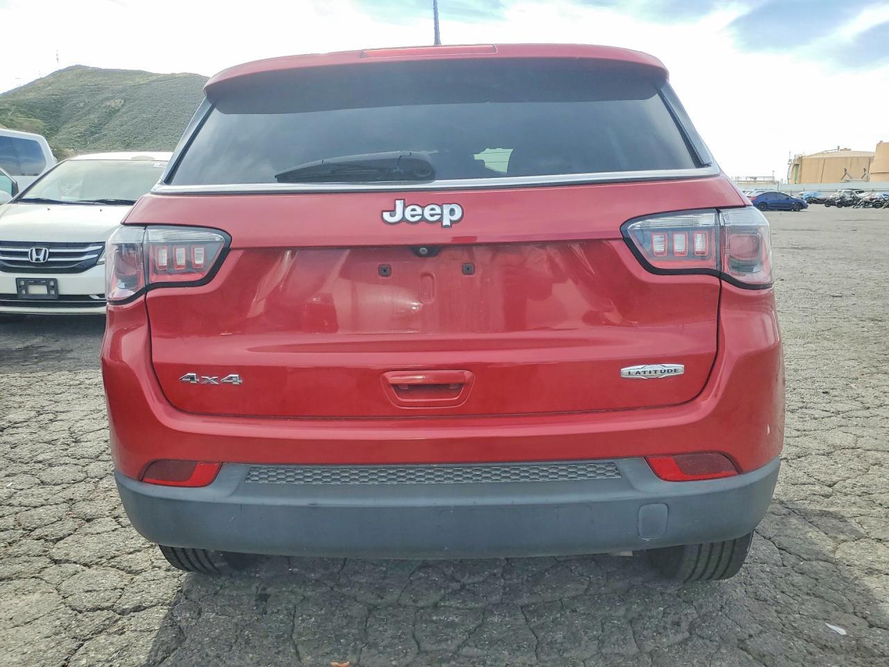2020 JEEP Compass