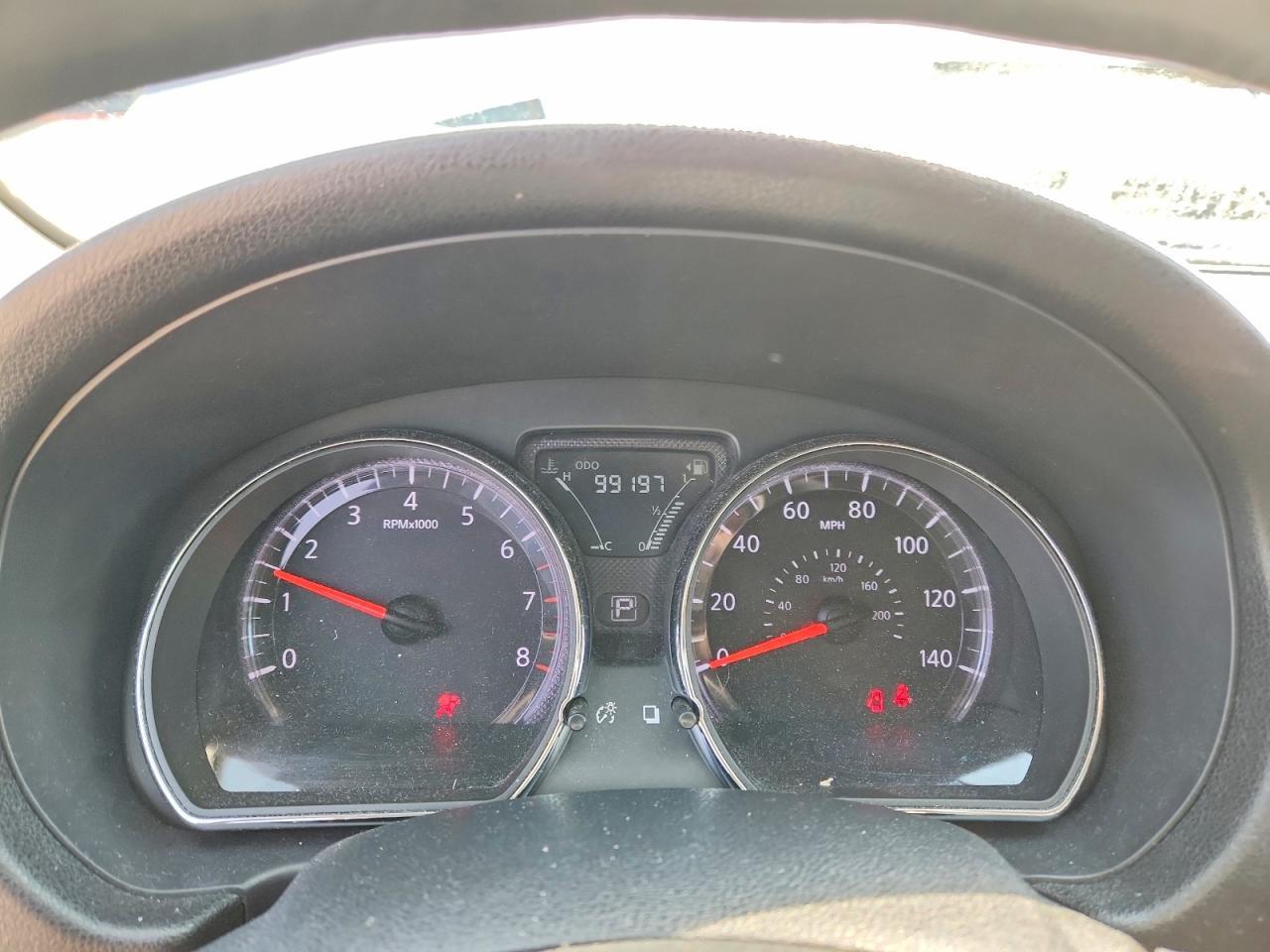 2016 NISSAN VERSA