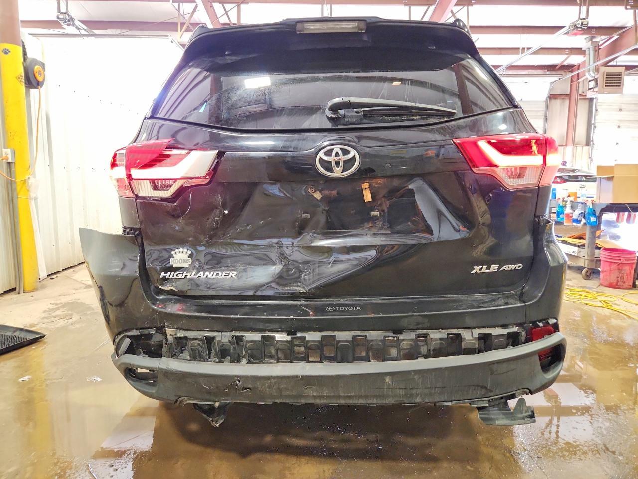 2018 TOYOTA HIGHLANDER
