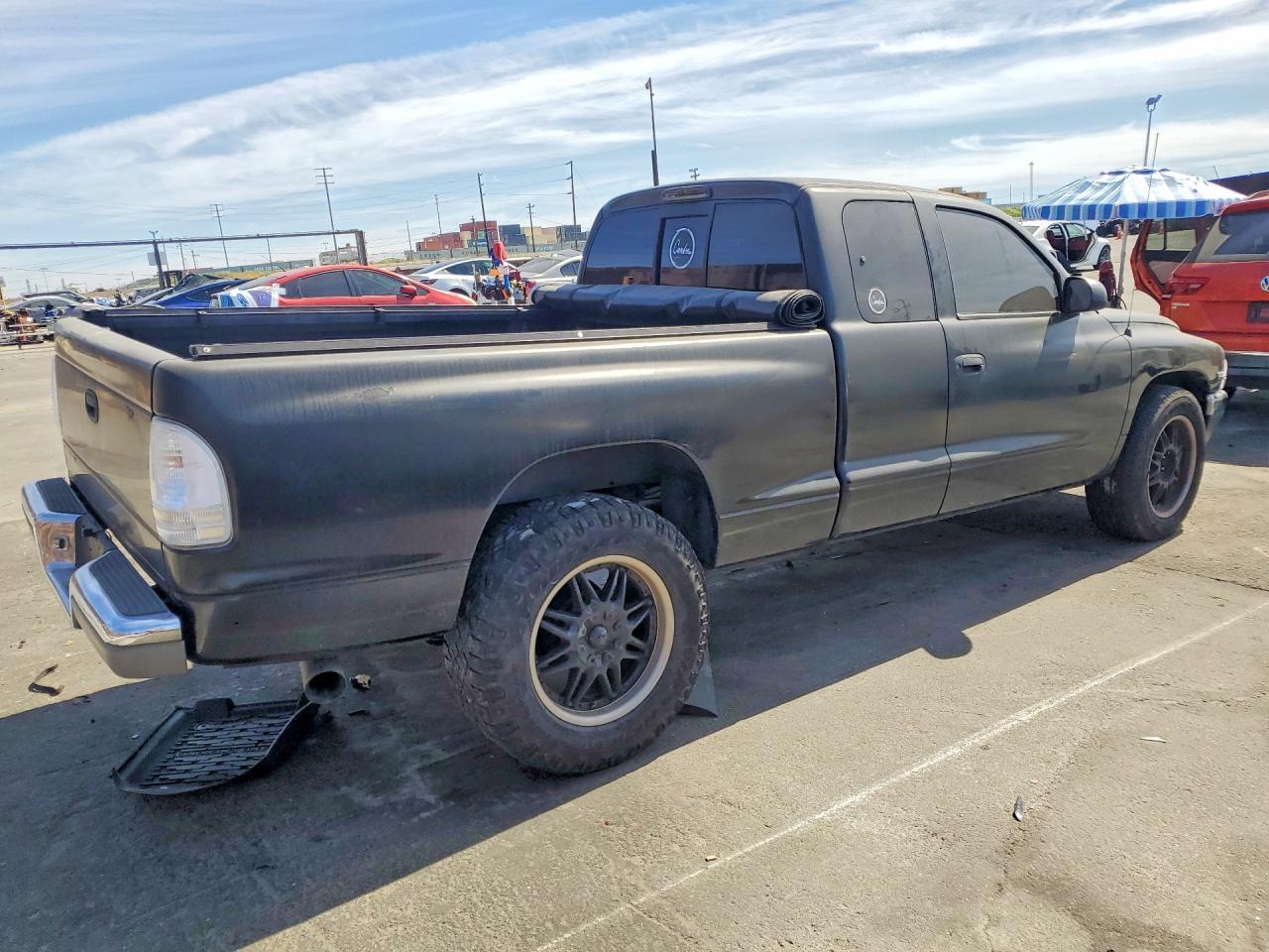 1998 DODGE Dakota