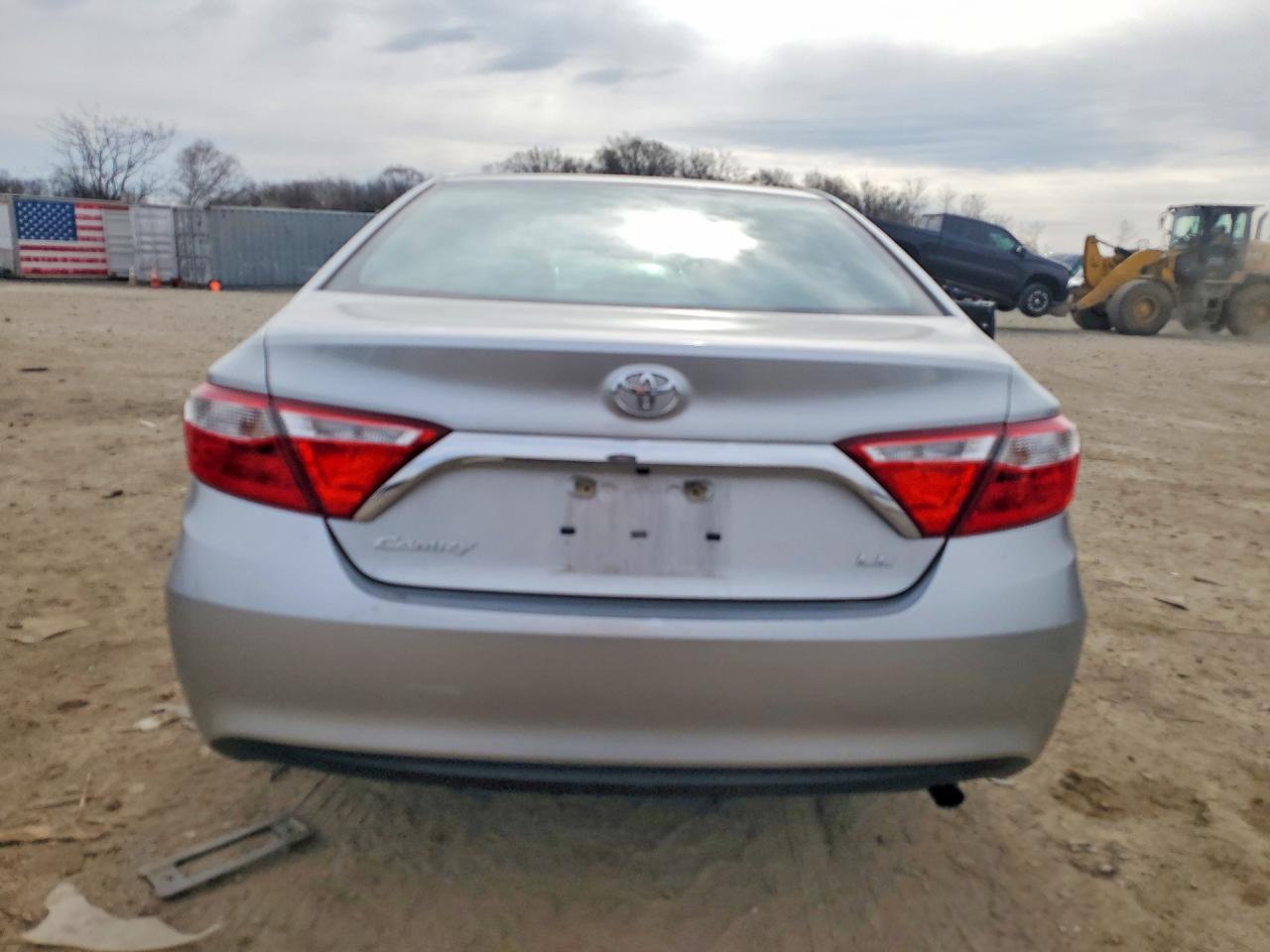 2015 TOYOTA CAMRY