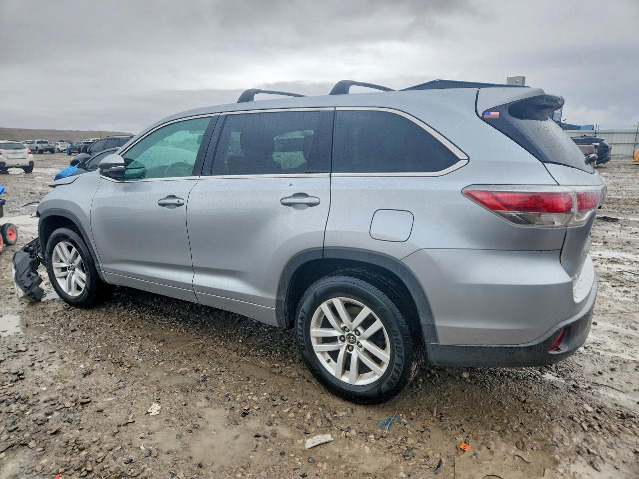 2016 TOYOTA HIGHLANDER
