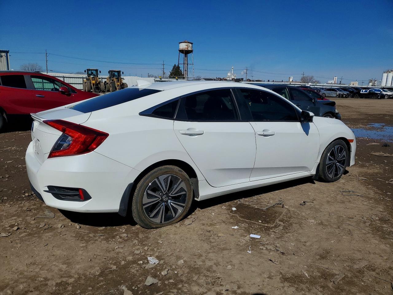 2018 HONDA CIVIC