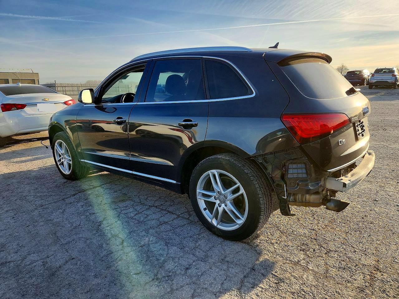 2015 AUDI Q5