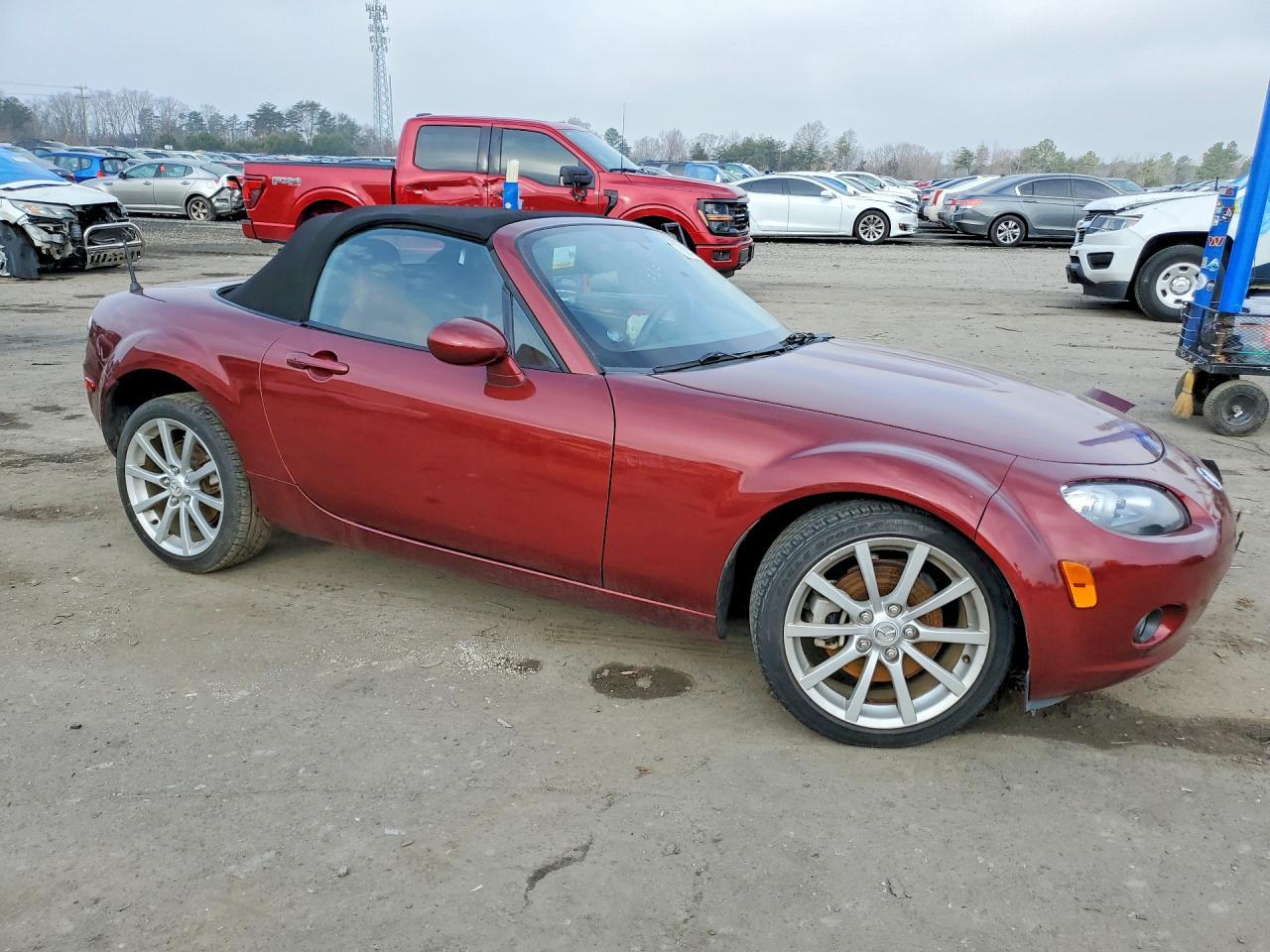2006 MAZDA MX-5 Miata
