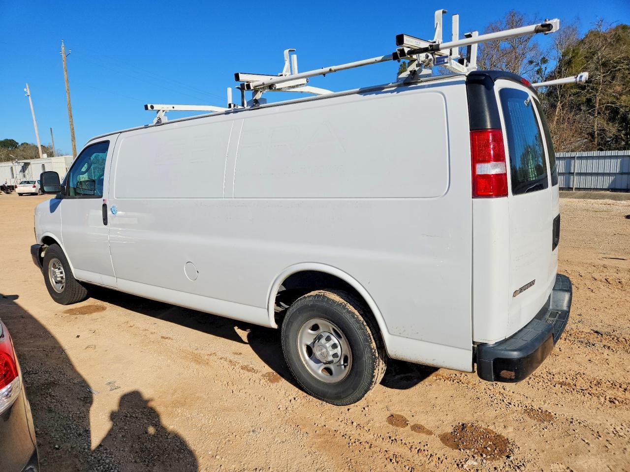 2018 CHEVROLET EXPRESS 2500