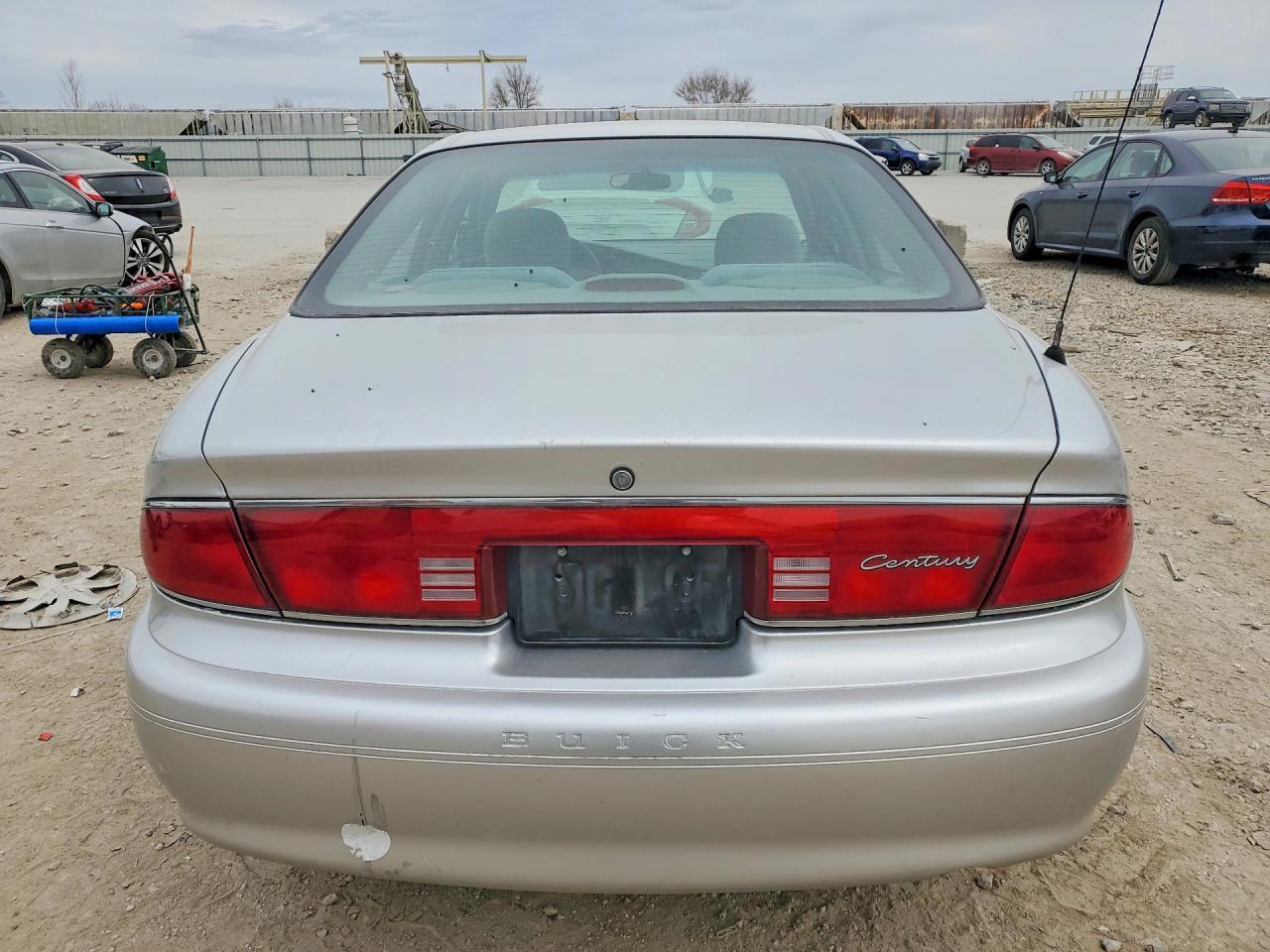 2004 BUICK Century