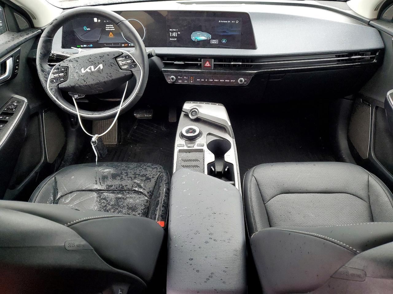 2024 KIA EV6