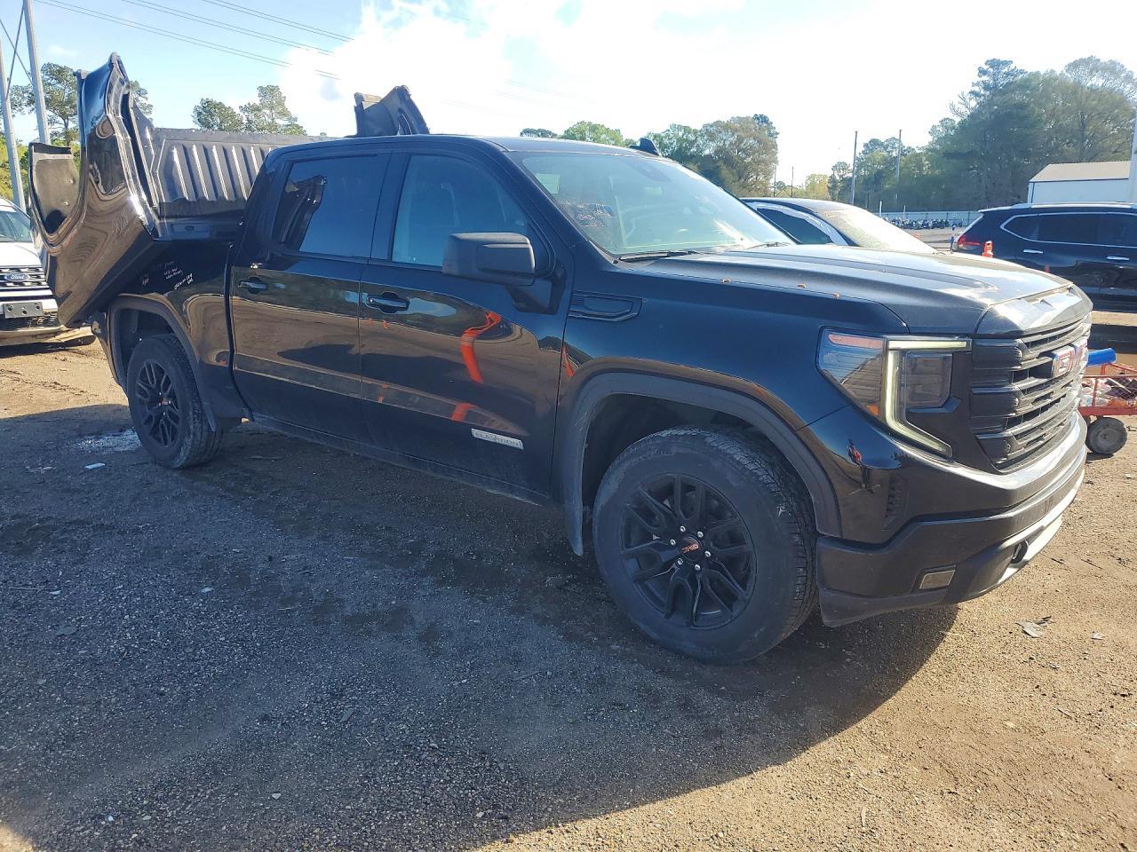2024 GMC Sierra