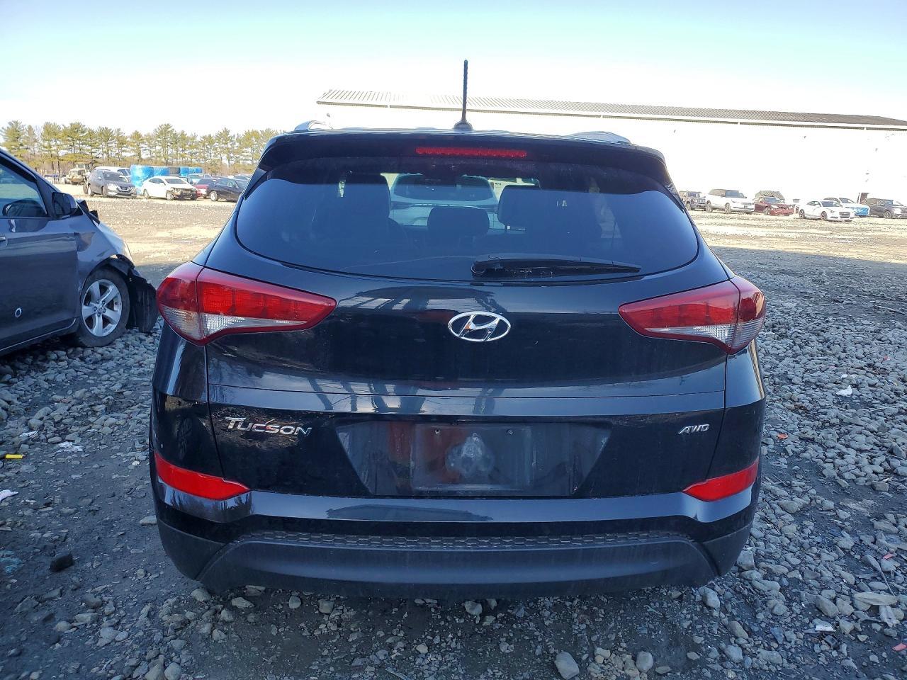 2016 HYUNDAI TUCSON