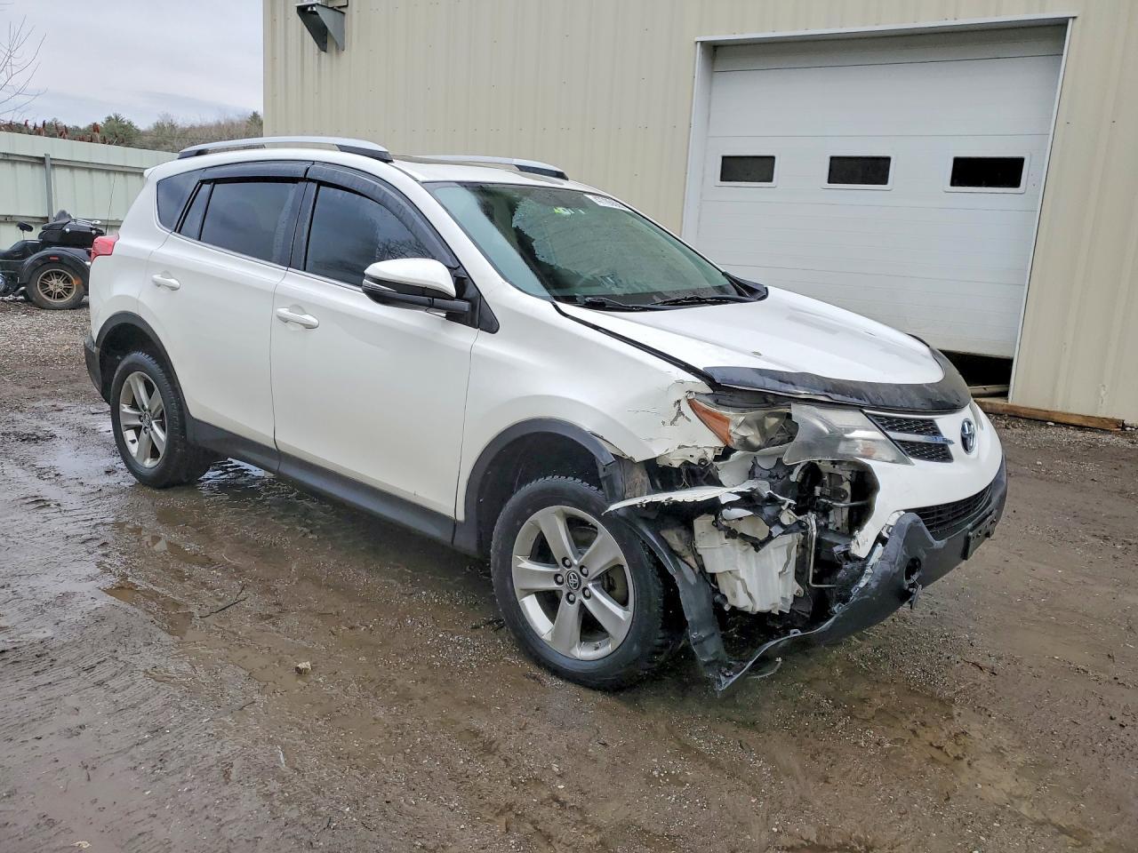 2015 TOYOTA RAV4
