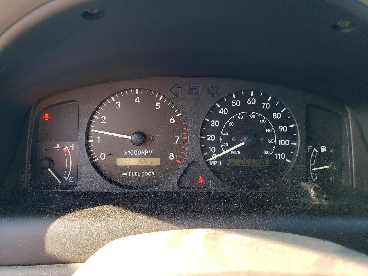2001 TOYOTA COROLLA