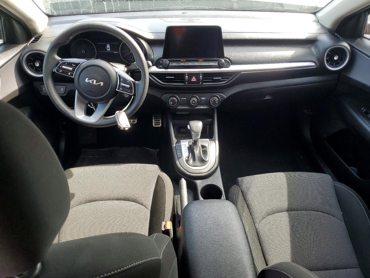2023 KIA FORTE