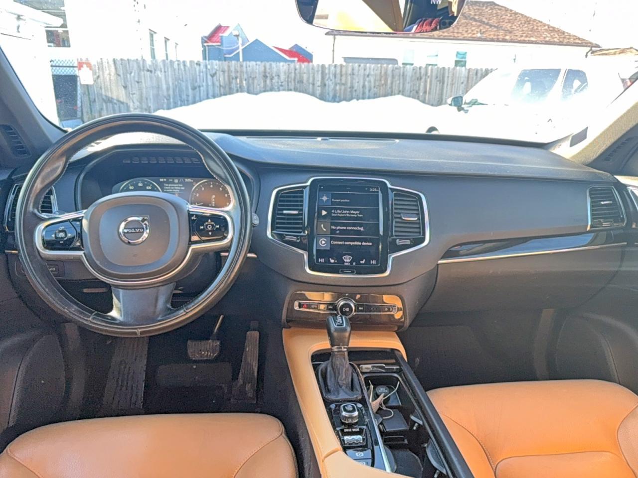 2018 VOLVO XC90