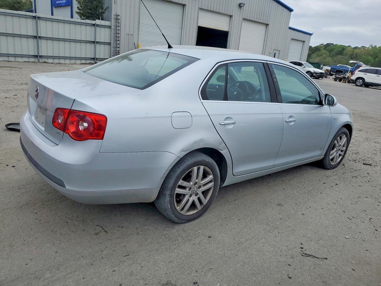 2007 VOLKSWAGEN JETTA