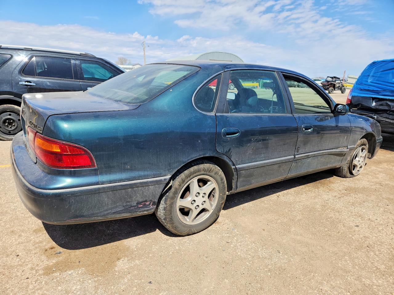 1998 TOYOTA Avalon