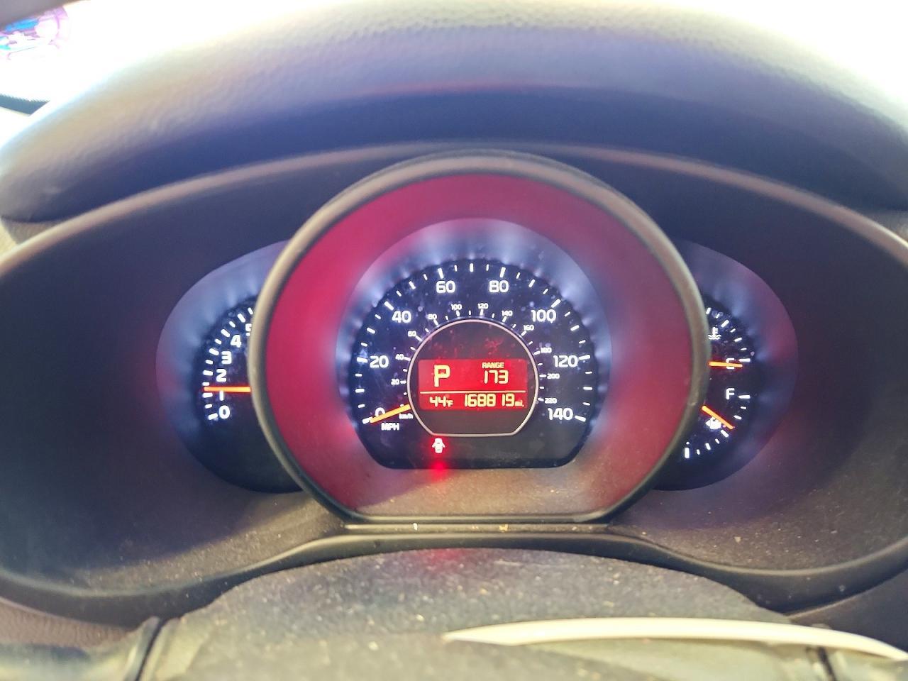 2016 KIA SOUL