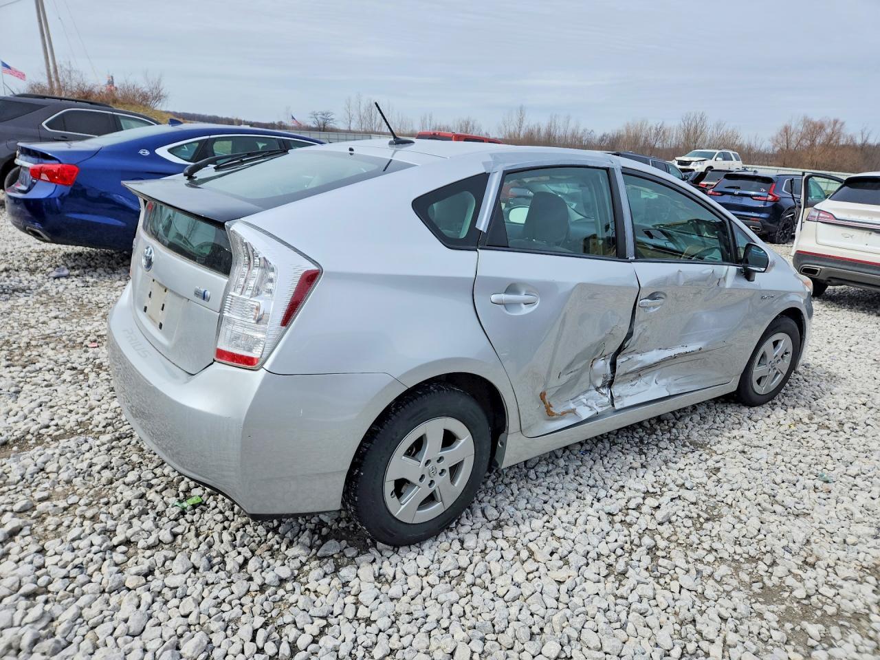 2011 TOYOTA PRIUS