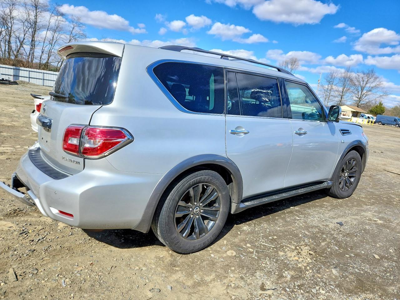 2017 NISSAN Armada