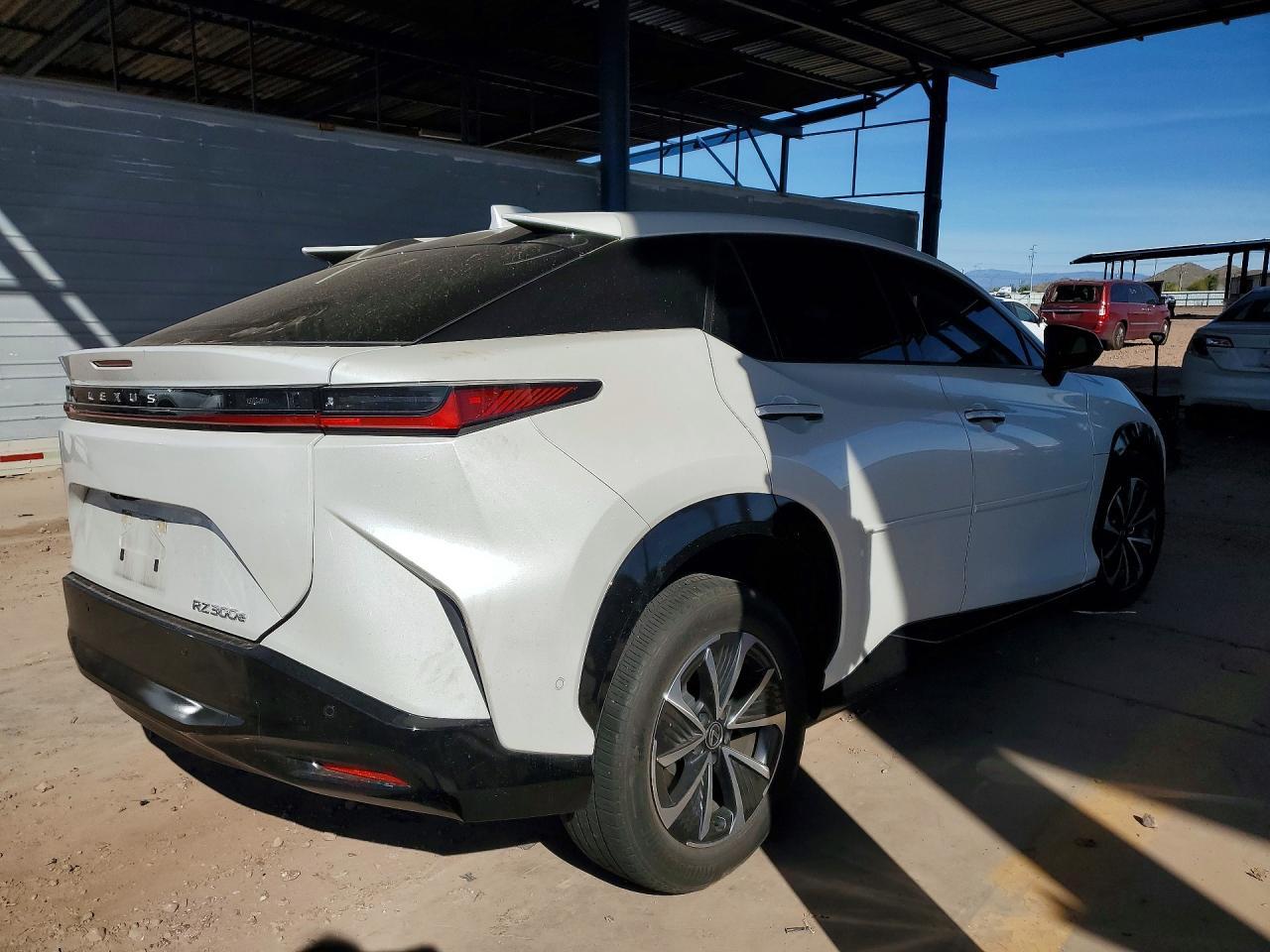 2024 LEXUS Rz 300e