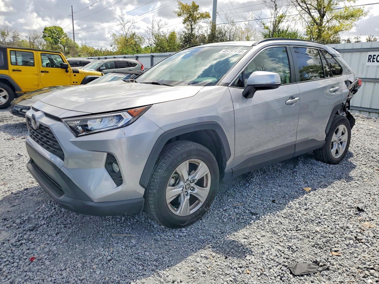 2019 TOYOTA RAV4