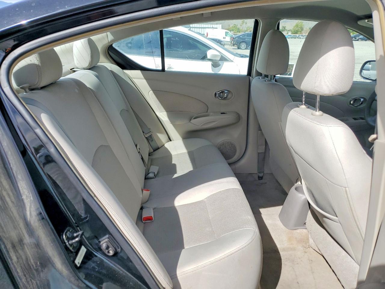 2014 NISSAN VERSA