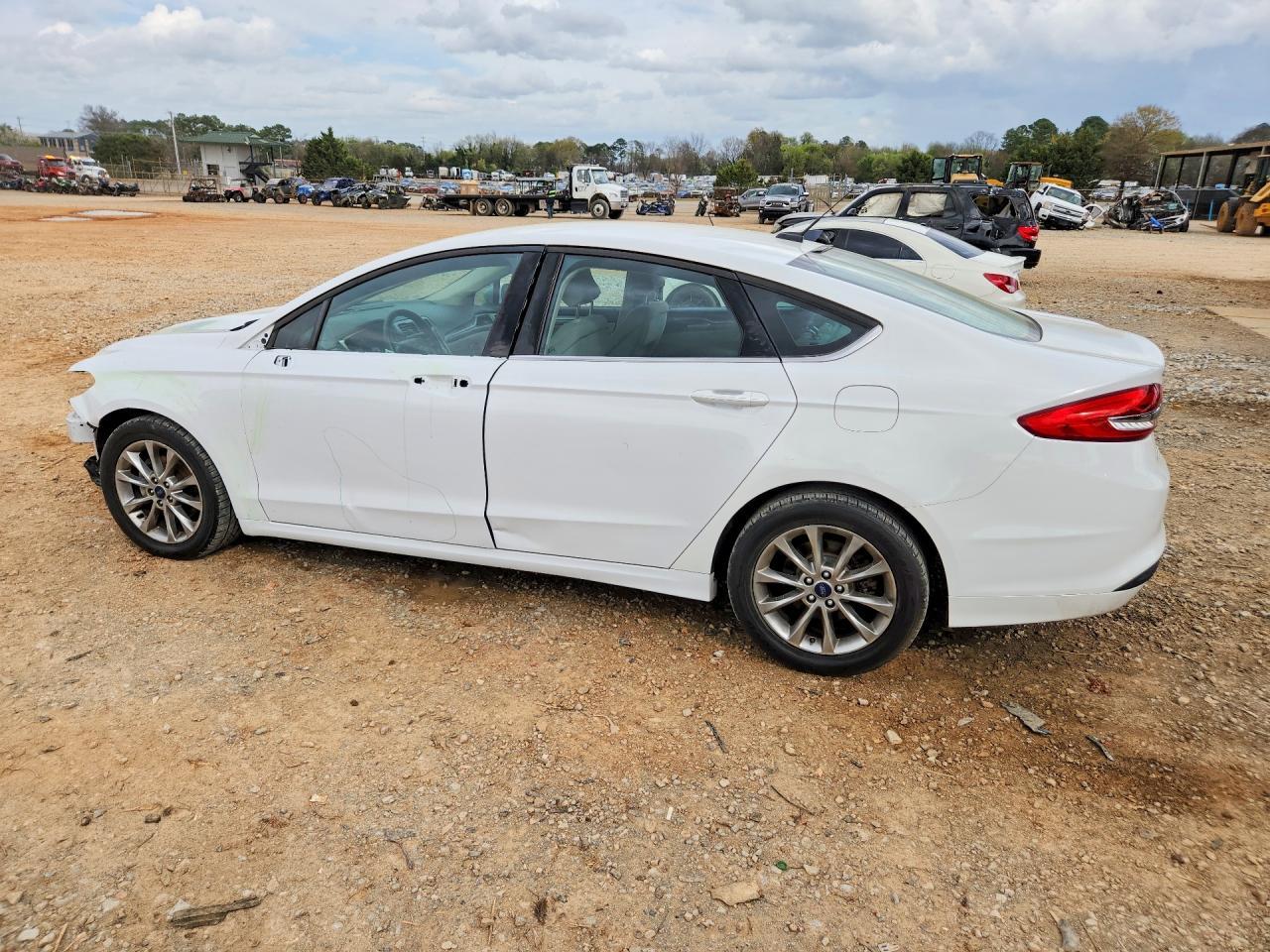 2017 FORD FUSION