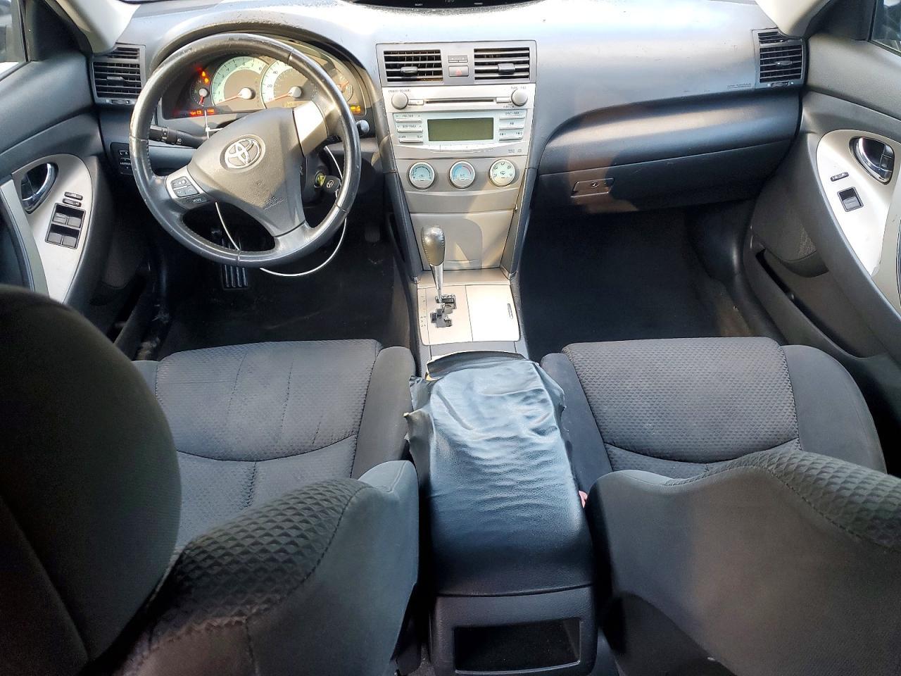 2009 TOYOTA CAMRY