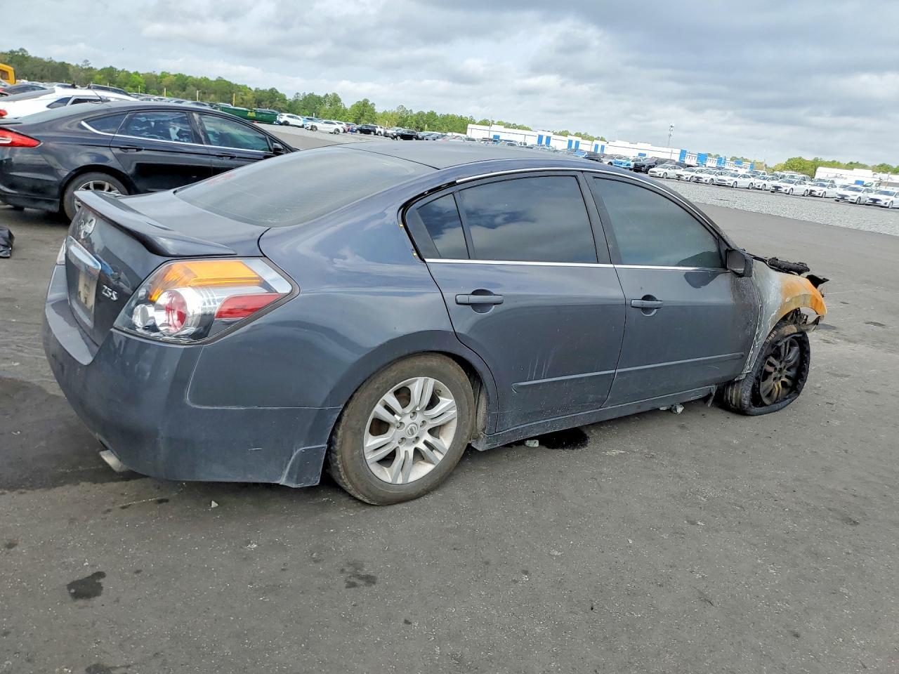 2012 NISSAN ALTIMA