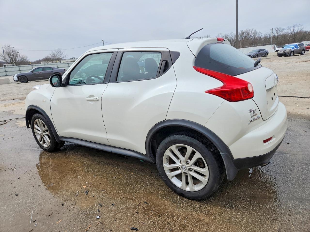 2013 NISSAN Juke