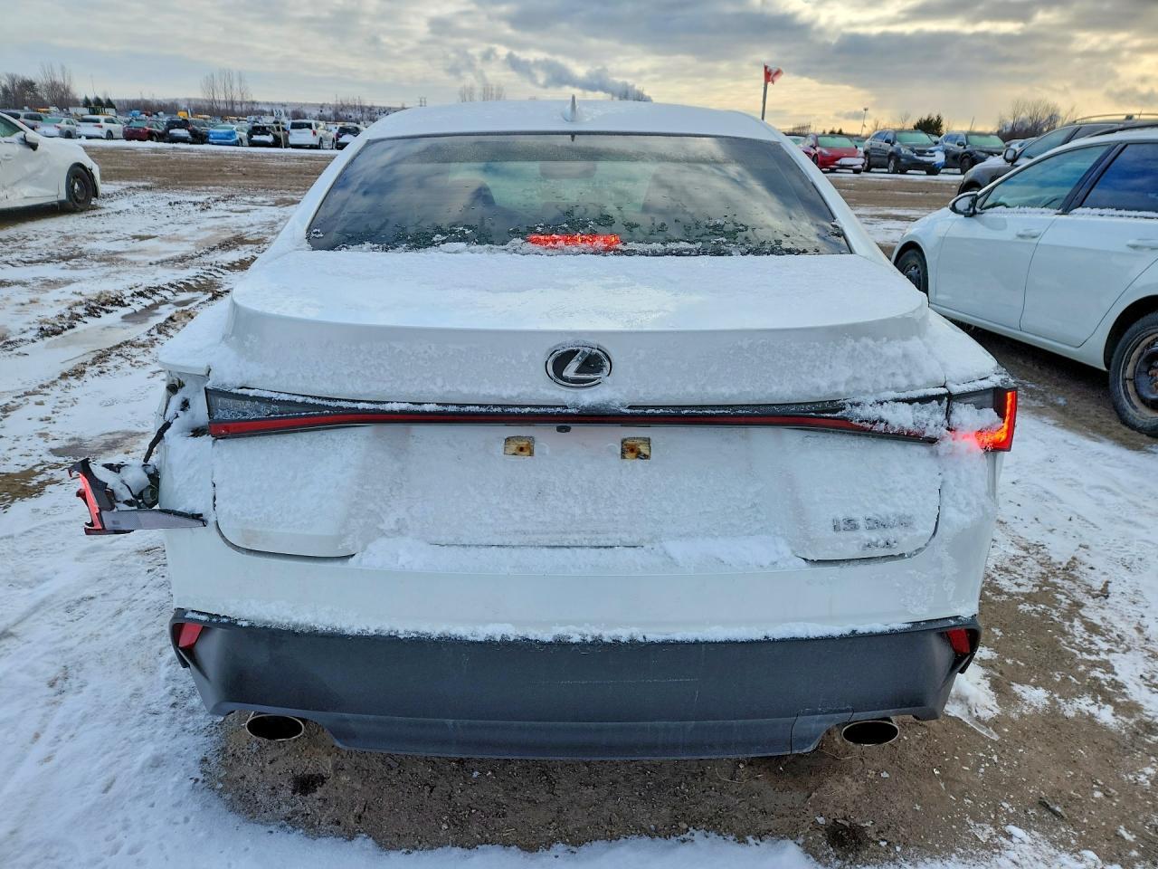 2023 LEXUS IS 300