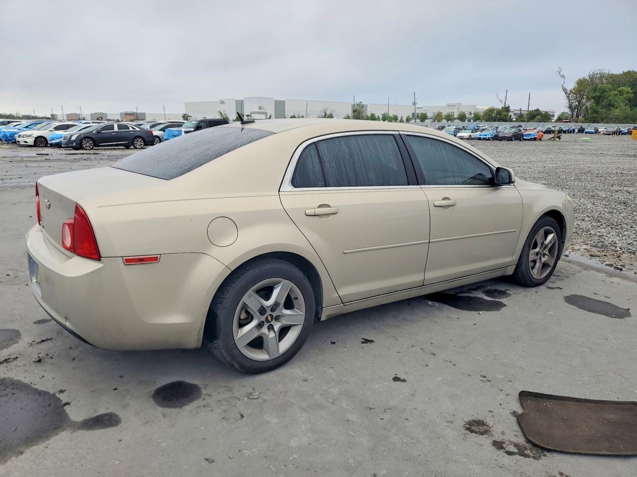 2011 CHEVROLET MALIBU