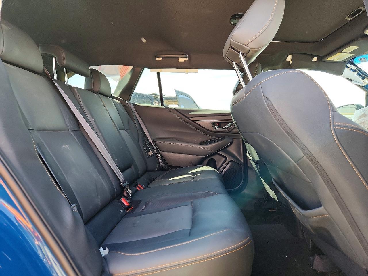2022 SUBARU Outback